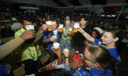 Cina: Festival Internazionale della birra di Qingdao