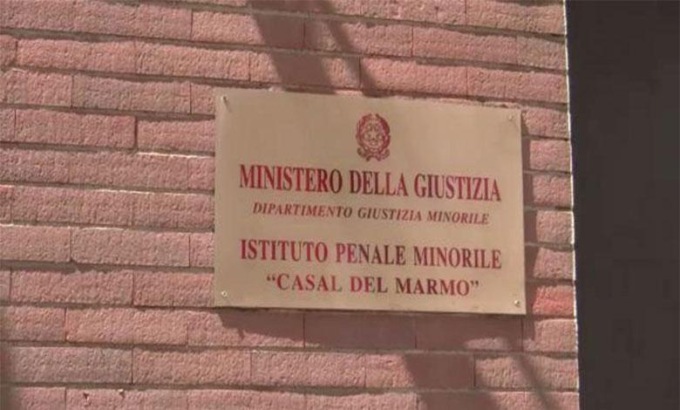 ROMA: CASAL DEL MARMO, EVASI TRE MINORI