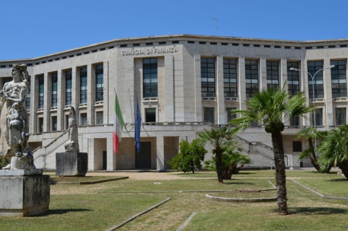 APRILIA: EVASIONE MILIONARIA, MAXI SEQUESTRO