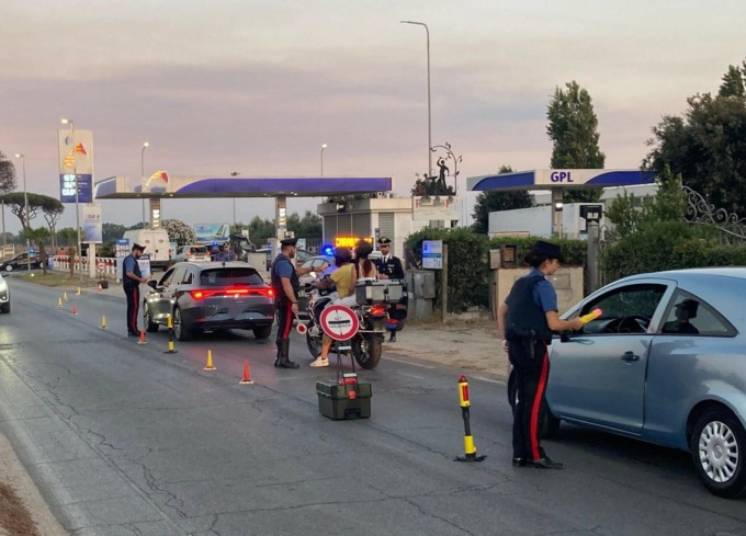 FIUMICINO: MALA MOVIDA E ALCOL, CONTROLLI SUL LITORALE