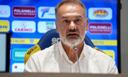 CALCIO: FROSINONE, PRESENTATO VIVARINI