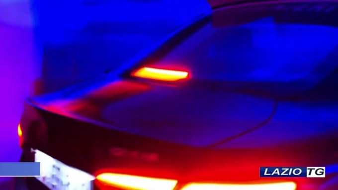 ATINA: BRUCIA I BENI DELLA MAMMA E UCCIDE I SUOI ANIMALI