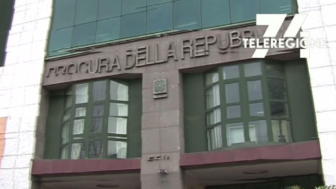 CRONACA: PEDOPORNOGRAFIA ON LINE, DUE ARRESTI
