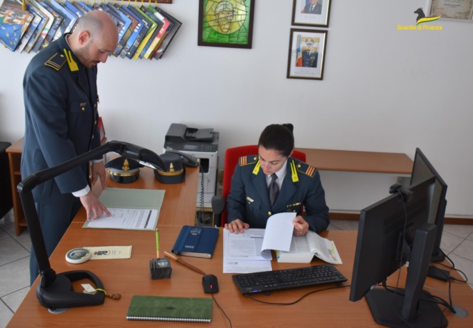 APRILIA: EVASIONE FISCALE, MAXI SEQUESTRO