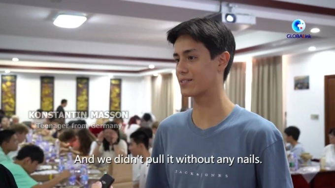 Germania: ragazzi colpiti da artigianato architettonico tradizionale cinese nel Fujian