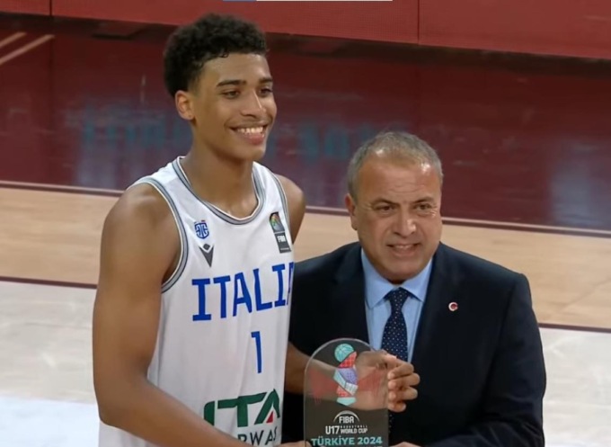 BASKET UNDER 17: MAIKCOL PEREZ (SCUOLA SMG LATINA), VICE CAMPIONE DEL MONDO
