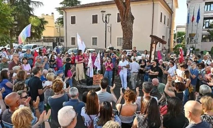 APRILIA: CITTADINI IN PIAZZA CONTRO LA MAFIA