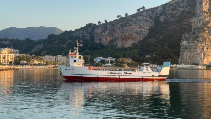 TERRACINA-ISOLE PONTINE: ATTIVATO IL TRASPORTO MERCI