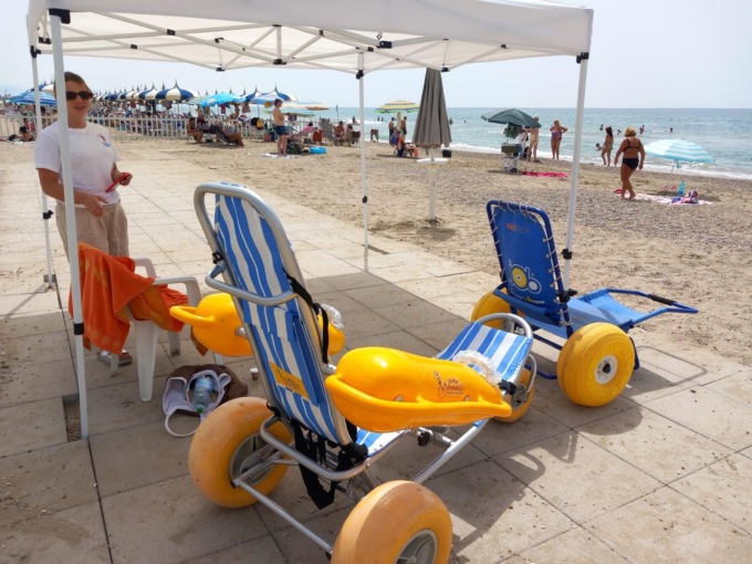 TERRACINA: SPIAGGE LIBERE PER DISABILI