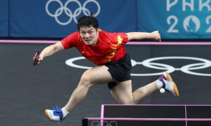 Olimpiadi: Fan Zhendong gareggia per l'oro in singolare maschile tennis tavolo