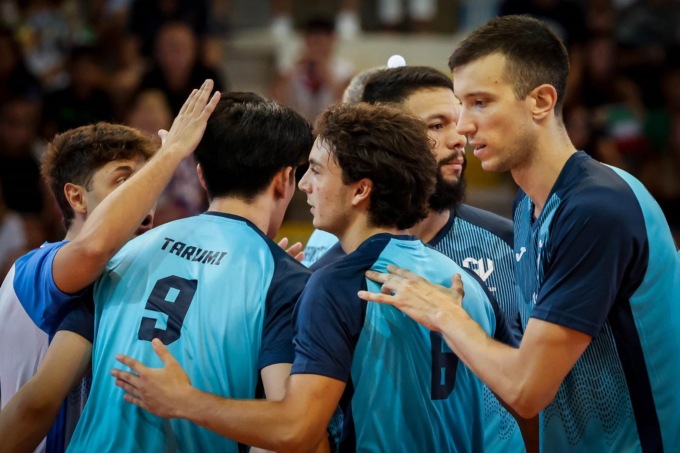 PALLAVOLO SUPERLEGA: CISTERNA A CACCIA DELLA PRIMA VITTORIA