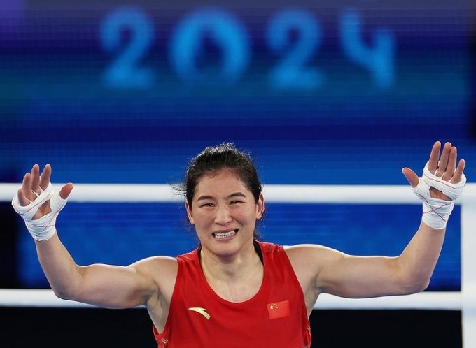 Olimpiadi: la cinese Li Qian vince la medaglia d’oro nel pugilato 75kg femminile