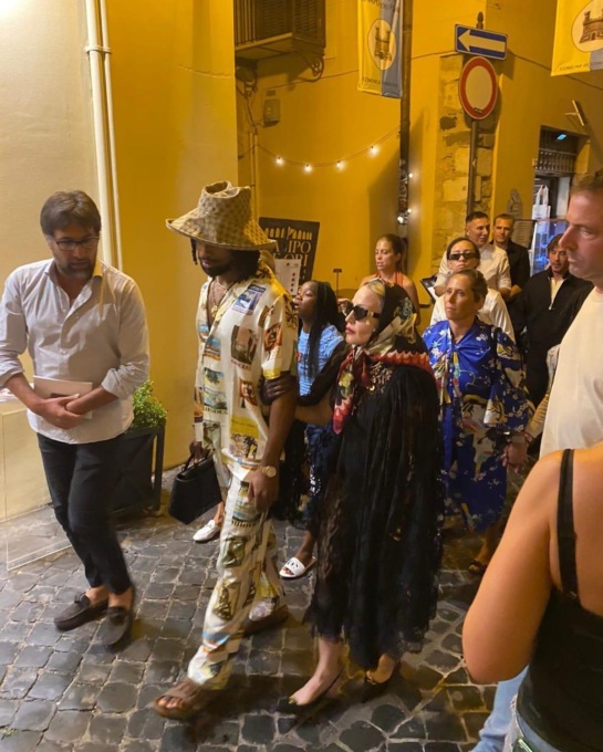 TERRACINA: LA STAR INTERNAZIONALE, MADONNA, SCEGLIE IL CENTRO STORICO