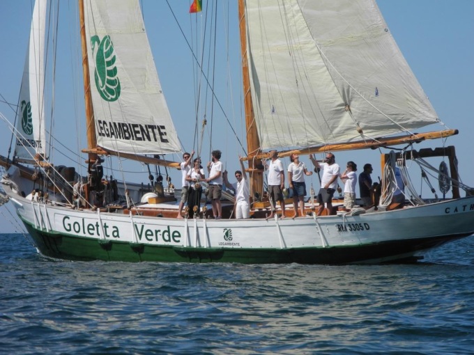 AMBIENTE: MARE, GOLETTA VERDE BOCCIA IL LAZIO