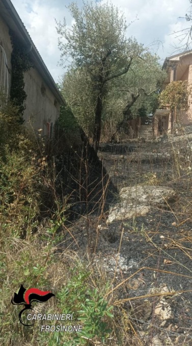 FONTANA LIRI: INCENDIO, DENUNCIATO DOPO DUE SETTIMANE