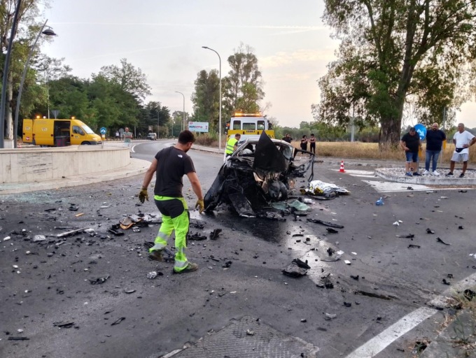 LATINA: ROTONDA VIA DEL LIDO, PRESTO L’ESPOSTO