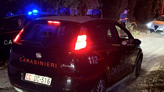 APRILIA: SPARI NELLA NOTTE, TROVATO UN PROIETTILE IN STRADA