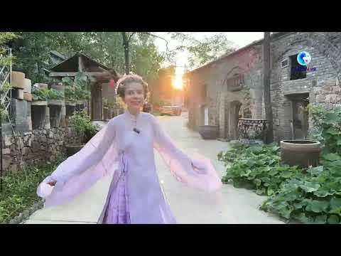 Cina: Henan, espatriata polacca esplora città natale di porcellana Jun