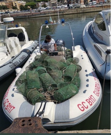 SPERLONGA: SPERONA LA VOLANTE DELLA POLIZIA E FERISCE DUE AGENTI