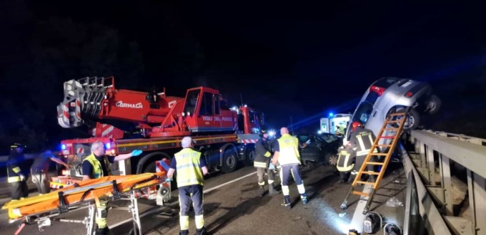 GIULIANO DI ROMA: SCHIANTO SULLA MONTI LEPINI, MORTO UN 21ENNE