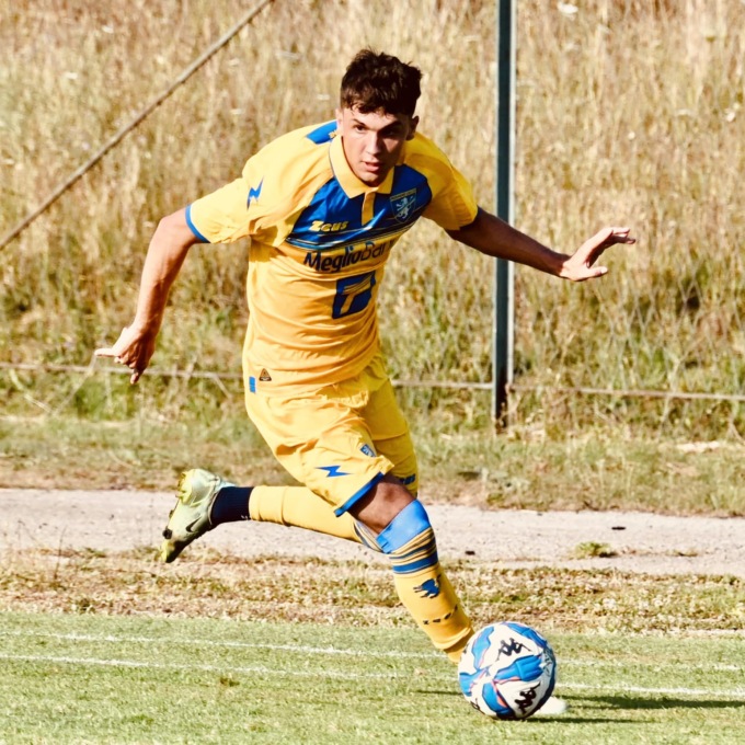 CALCIOMERCATO: FROSINONE, SIMONE CANGIANIELLO AL SORRENTO