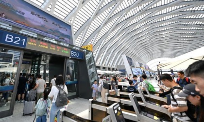 Cina: 872 milioni di viaggi passeggeri ferroviari durante picco estivo dei viaggi