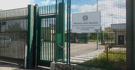 Ancora un’aggressione in carcere, vittima un’infermiera