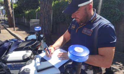 ROMA: TARGA CONTRAFFATTA PER LA ZTL, DENUNCIATO