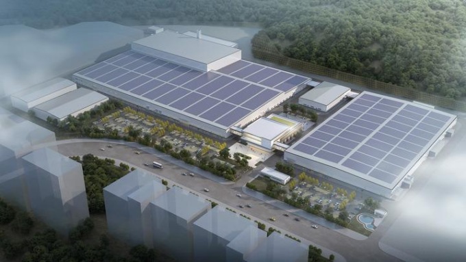 Cina: Guangzhou, fabbrica auto volanti XPENG AEROHT in costruzione (1)