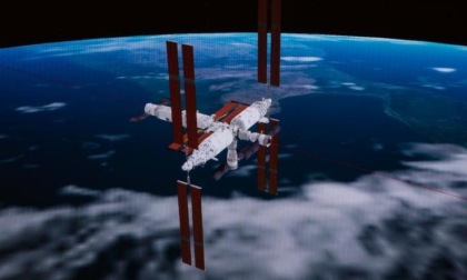 Cina: Shenzhou-19 agganciato con successo a combinazione di stazione spaziale (3)