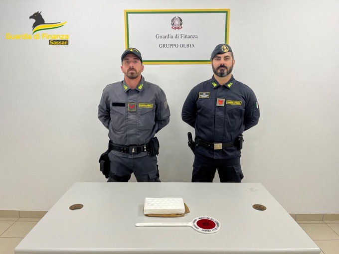 ROMA: PRESO CON LA COCAINA AL PORTO DI OLBIA