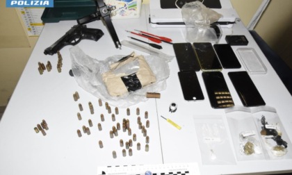 LATINA: ARMI E POLVERE DA SPARO IN CASA, DENUNCIATO