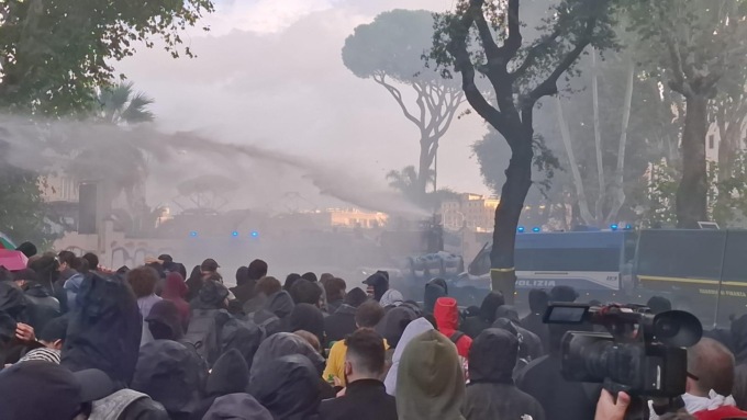 ROMA: SCONTRI AL CORTEO PRO PALESTINA, UN ARRESTO