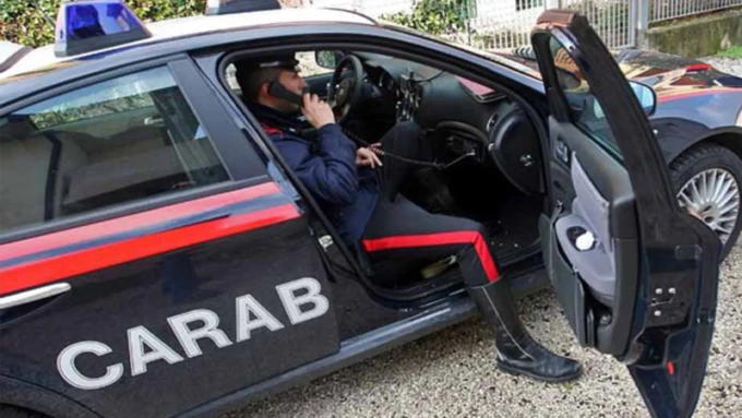 ROMA: DROGATO E RAPINATO, MUORE IN CASA