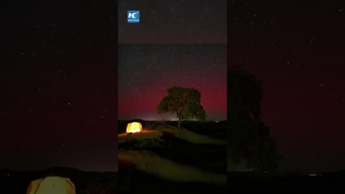 Cina: Hebei, aurora appare sopra la Grande Muraglia