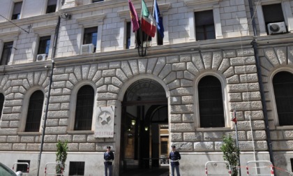 ROMA: AGGRESSIONE E RAPINE ALLA METRO C, PRESI DUE GIOVANI