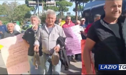 ROMA: LA PROTESTA DEGLI ALLEVATORI AL MINISTERO DELL'AMBIENTE