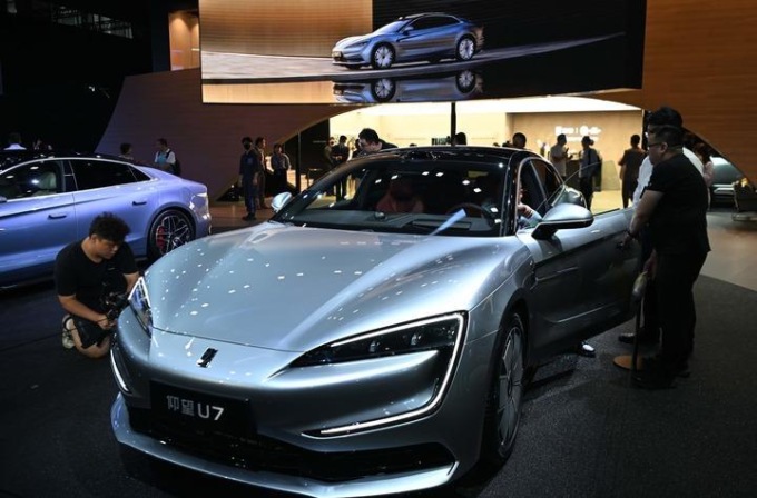 Cina: apertura del salone internazionale dell’auto di Guangzhou