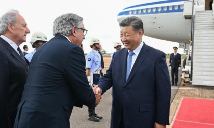 Brasile: Xi Jinping arriva a Brasilia (3)
