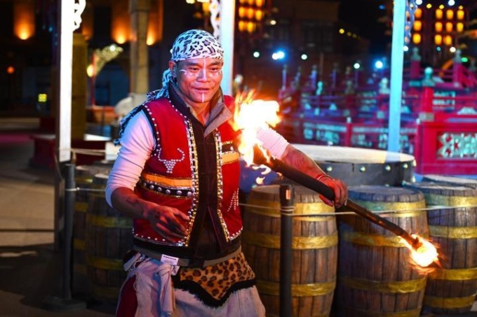 Cina: Ningxia, cittadina di arti performative stimola turismo (2)