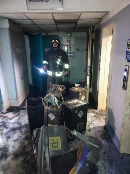 ROMA: INCENDIO AL S.SPIRTITO, FERMATO 66ENNE