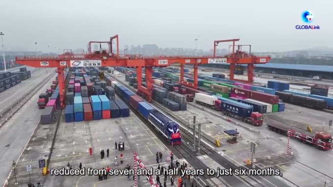 Cina-Europa: servizio treni merci raggiunge 100 mila viaggi