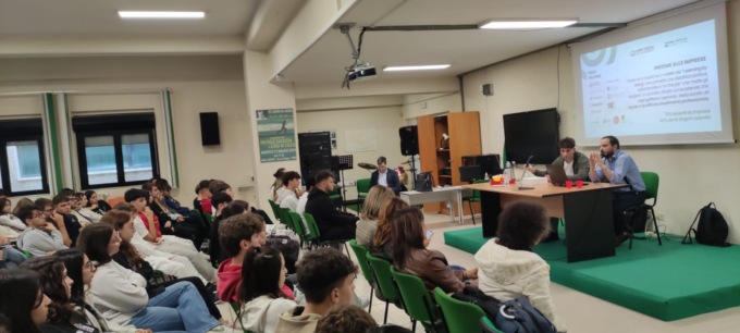 FONDI: IIS GOBETTI DE LIBERO, L’ORIENTAMENTO SCOLASTICO