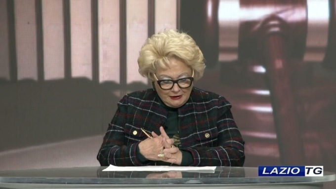 LAZIO TV: IL “BACIO RUBATO” E’ VIOLENZA