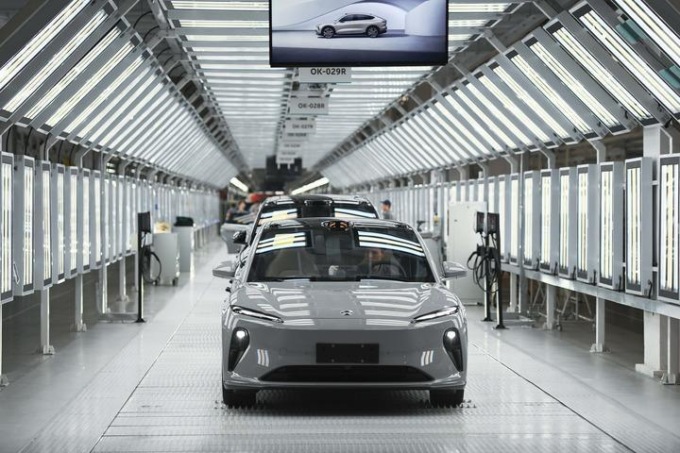 Cina-UE: ministro Commercio, industrie automobilistiche hanno grande potenziale di cooperazione