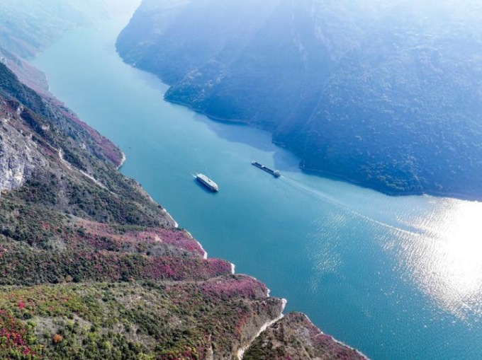 Cina: panorama della gola di Wuxia a Chongqing (3)