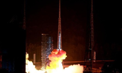 Cina: lancio satellite per le comunicazioni da Xichang