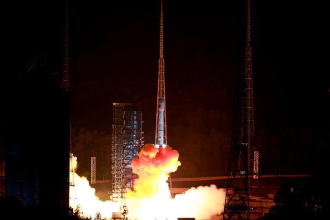 Cina: lancio satellite per le comunicazioni da Xichang