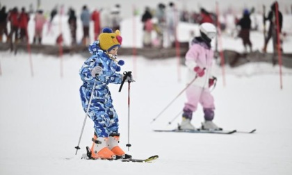 Cina: Ningxia, attività su ghiaccio e neve a Yinchuan (3)
