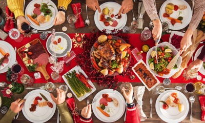 NATALE: FESTE, COSA MANGIAMO A TAVOLA